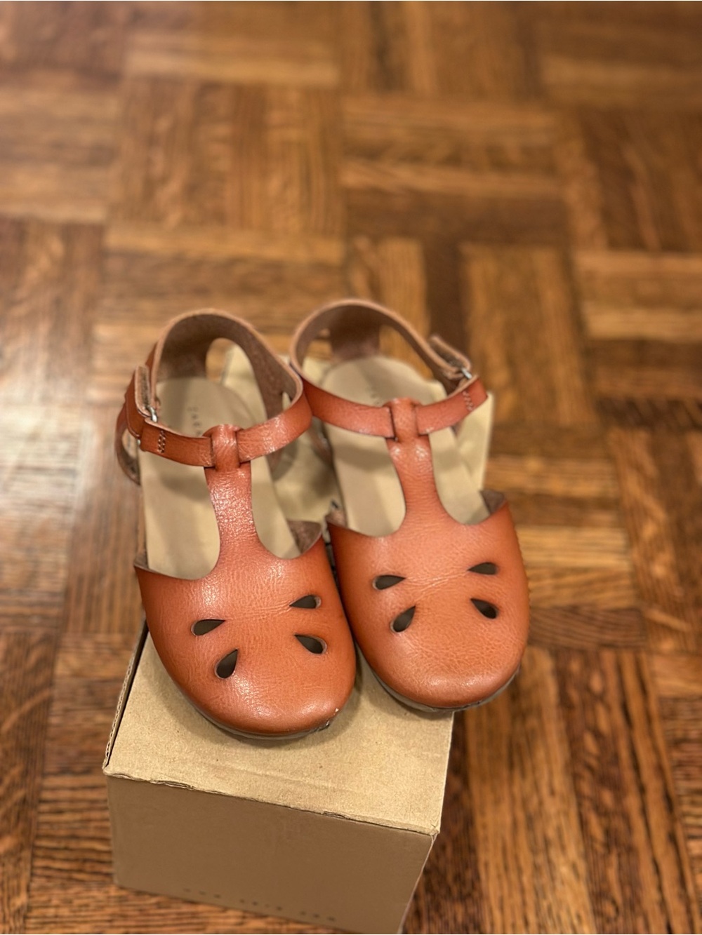 Zara kids faux leather T-strap sandals lightly worn US size 10.5